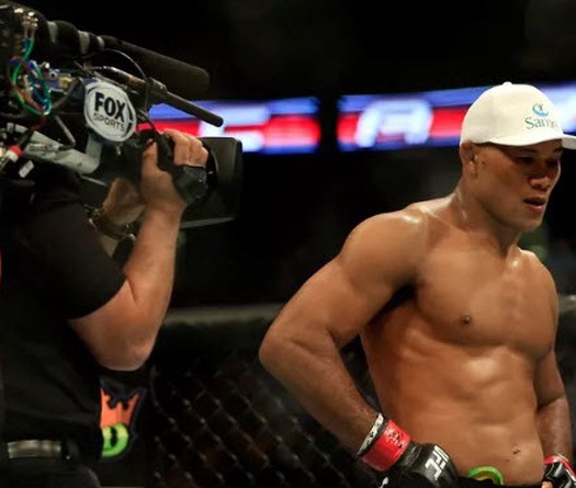 Jacare Souza: Không được tranh đai? Nghỉ hưu vậy!