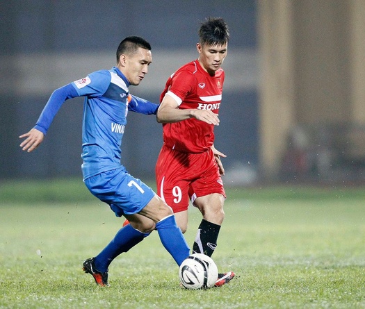 Công Vinh lập hat-trick, ĐTVN thắng đậm T.Quảng Ninh 4-0