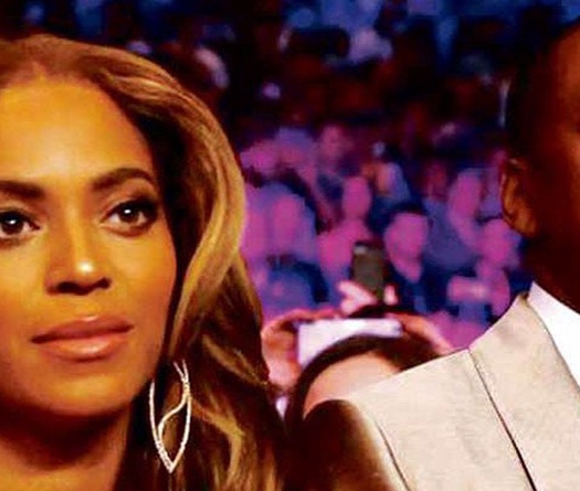 Houston Rockets sắp có bà chủ xinh đẹp, hát hay