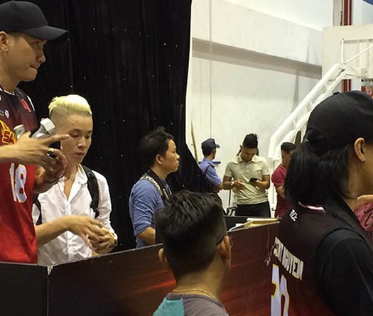 Video: DJ Tio - Người truyền lửa cho các trận đấu của Saigon Heat