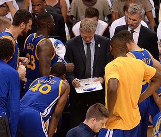 NBA đổi luật xem video clip để HLV xử lý tình huống nhanh hơn