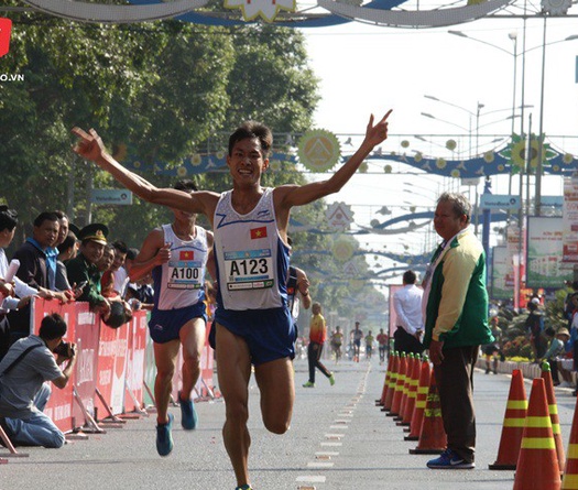 Giải Việt dã báo Tiền Phong 2018: Quân Đội khẳng định sức mạnh, Bình Phước nhất toàn đoàn