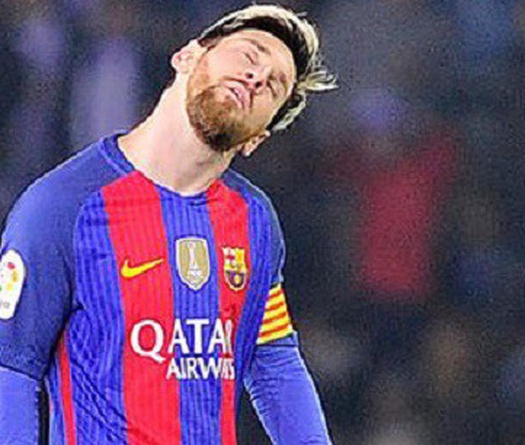 Vì sao Messi liên tục "mất điện" ở Siêu kinh điển?