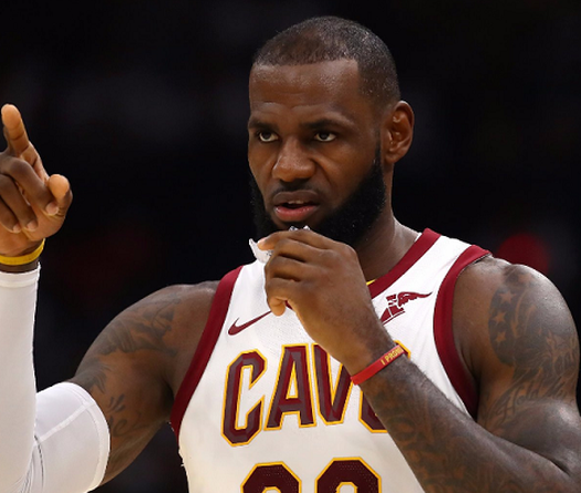 Video: 5 màn trình diễn ấn tượng nhất ngày khai màn NBA 2017-18