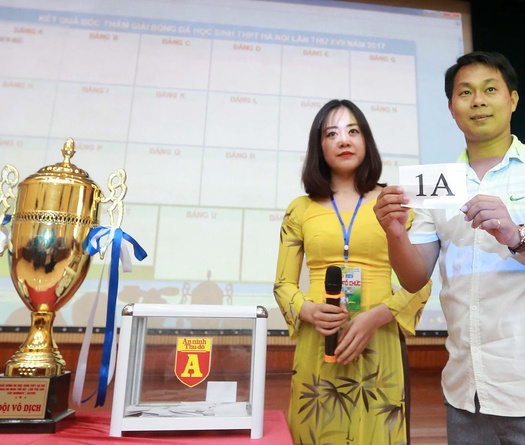 86 đội tranh tài tại giải bóng đá học sinh THPT Hà Nội 2017