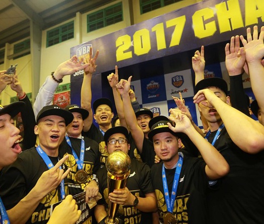 VBA Finals 2017: Đêm không ngủ của những "Chiến binh khủng long"