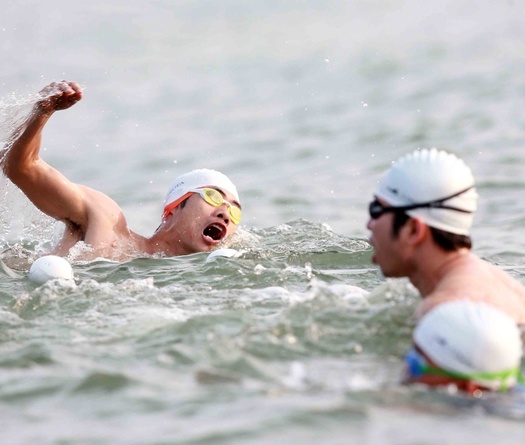 Hàng chục runner bị "tra tấn" trong "trại tập trung" Halong Training Camp