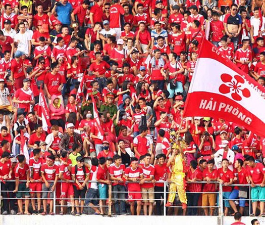 CĐV Hải Phòng sát cánh muốn vực dậy đội bóng sau trận thua sốc