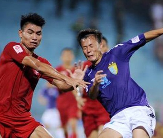 Tân binh của ĐTVN từng phải cắm xe máy lấy tiền ăn