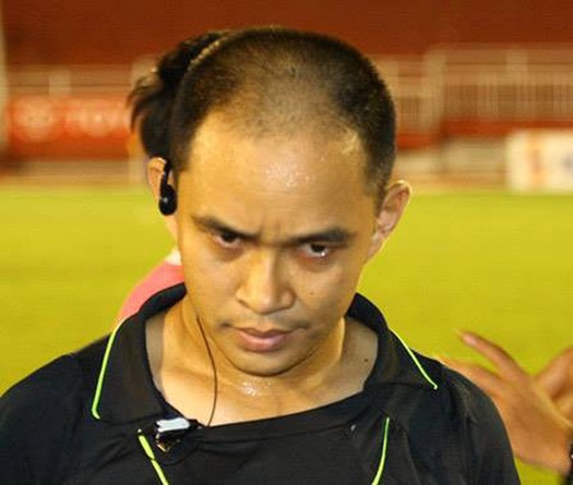 CLB Sài Gòn tố trọng tài lăng mạ cầu thủ đội nhà (VIDEO)