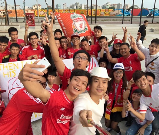 Thưởng thức derby nước Anh cùng "Đại tiệc Đỏ"