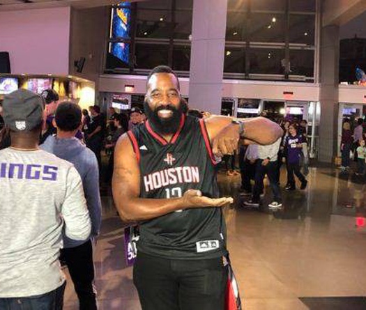 Tin NBA ngày 20/10: Liên tục xuất hiện bản nhái của các ngôi sao