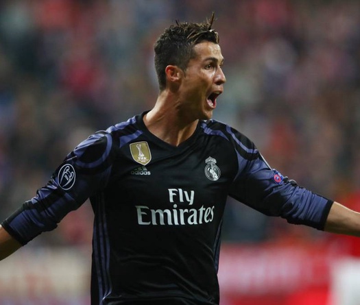 Bí quyết nào giúp Ronaldo cán mốc 100 bàn ở Cúp châu Âu?