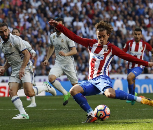 Ronaldo im tiếng, Real bị Atletico cầm chân ở trận derby