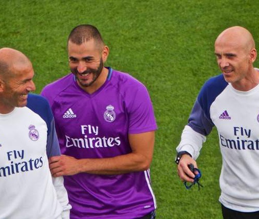 Khi Zidane sắm vai... thầy thuốc