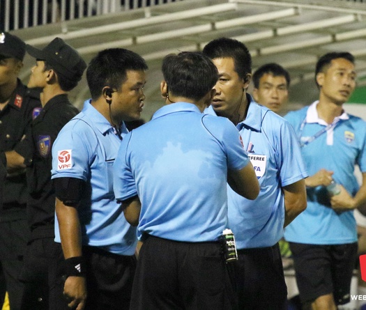 Trưởng Ban TT VFF: Trọng tài sai sót bắt nguồn từ sự thiếu chuyên nghiệp ở đội bóng