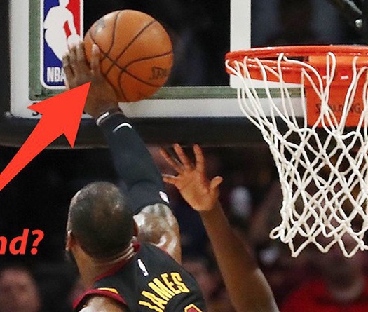 LeBron có phạm luật Goaltending trong cú block Oladipo sáng nay?