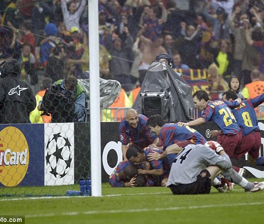 Nhìn lại những trận cầu ‘đinh’ nhất giữa Arsenal và Barcelona