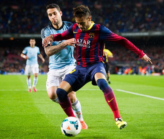 Neymar lại vẽ cầu vồng trên sân Nou Camp