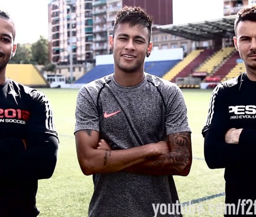 Neymar vượt khó trong thử thách xà ngang