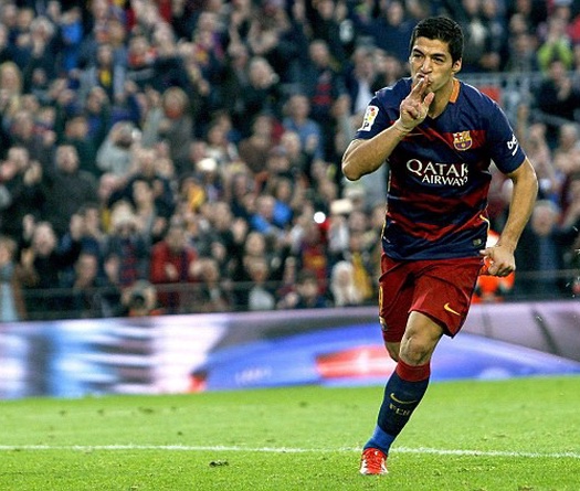 Sự khác biệt của Luis Suarez hôm nay và 1 năm về trước