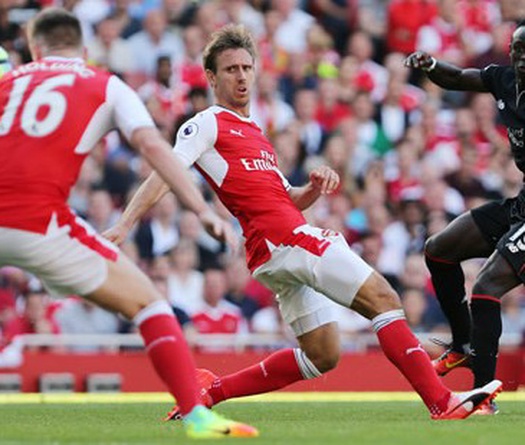 Khi Arsenal sợ... hiệp hai   