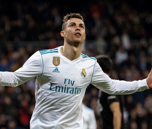 Thống kê không tưởng sau cú poker của Ronaldo giúp Real hạ Girona