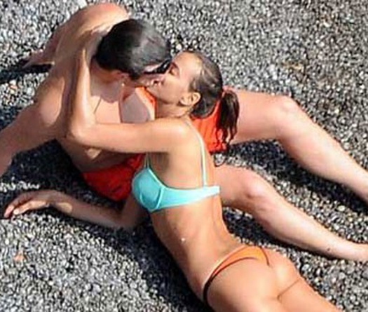 Hình ảnh chứng minh Irina Shayk và Bradley Cooper vẫn bên nhau