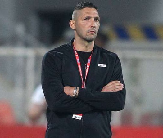 Nạn nhân vụ húc đầu Materazzi nói gì về “thầy” Zidane?