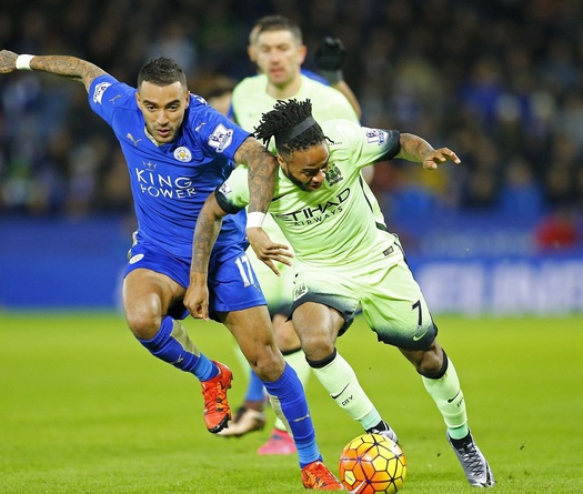 Raheem Sterling bị chễ giễu vì kiểu đầu như "trái dứa"