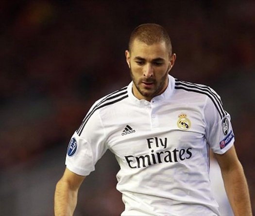 Real Madrid đón tin buồn giữa giông bão