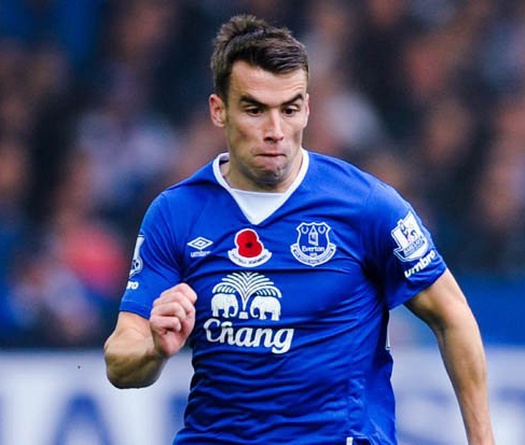 Seamus Coleman chi tiền để giúp ước mơ của fan thành sự thật