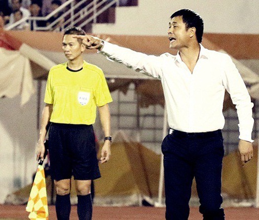  HLV Hữu Thắng phá “lời nguyền HLV nội” tồn tại 1/4 thế kỷ