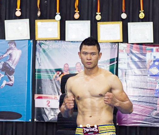 Võ sỹ 7 năm liên tiếp vô địch Kickboxing Việt Nam thách đấu võ sư Vịnh Xuân