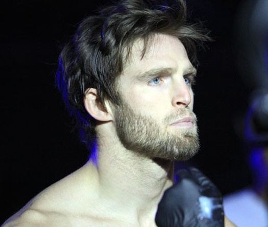 UFC FN 88: Dính chất cấm, Ferreira được thay bằng Rinaldi