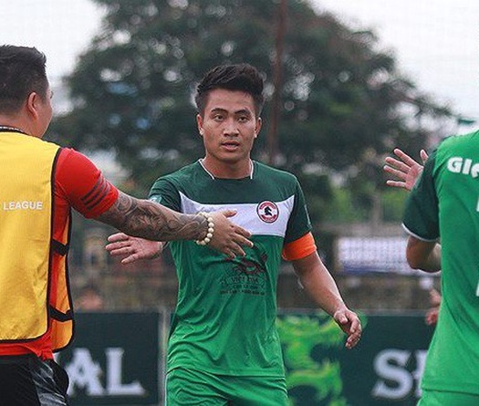 Video kết quả: "Người hùng" Long Tozest giúp Gia Việt thoát thua Nguyễn Trãi