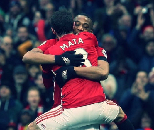 Video: Mata và Martial ghi bàn, Man Utd thắng nhẹ Watford