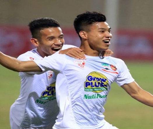 Video HA.GL 1-0 SHB. Đà Nẵng: Văn Thanh sắm vai người hùng