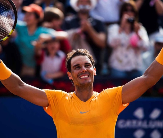 Những tay vợt nào có thể đánh bại Rafael Nadal trên sân đất nện?