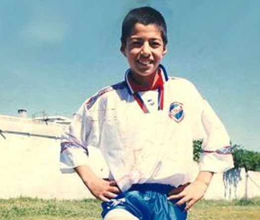 Thầy cũ tiết lộ Suarez từng bị đuổi cổ vì đá dở