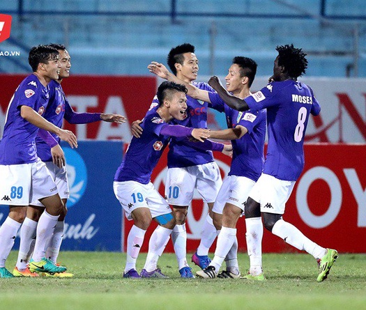 Hà Nội FC phải mượn quân tập luyện vì cơn bão chấn thương