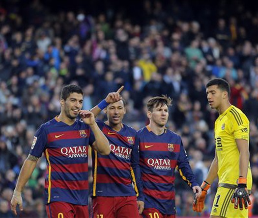 Barcelona 4-0 Sociedad: MSN khai hỏa, Barca hơn Real 9 điểm