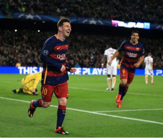 Barcelona 6-1 AS Roma: "Đánh" tennis, Barca xây chắc ngôi đầu