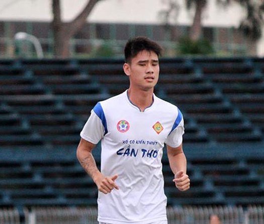 Đinh Tiến Thành cảm ơn CĐV Hải Phòng