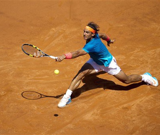 Rafael Nadal 2-0 Marsel Ilhan: Gọn gàng