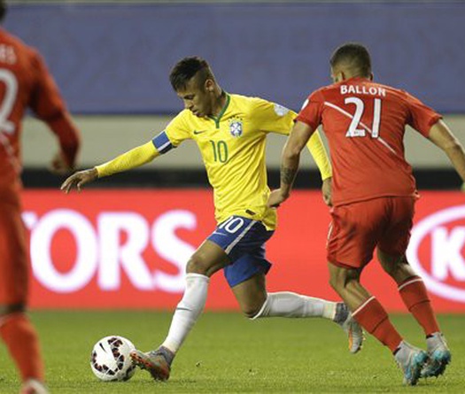 Brazil 2-1 Peru: Ngược dòng vất vả
