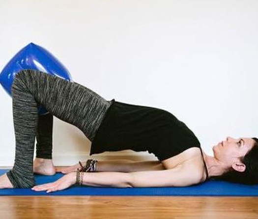 5 động tác cải thiện bệnh đau lưng