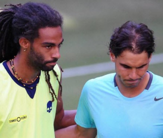 Wimbledon 2015 – ngày thứ 4: Nadal chạm trán “dị nhân”