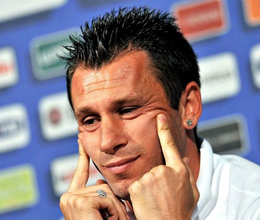 Antonio Cassano: Hết cảnh nghỉ hưu non?