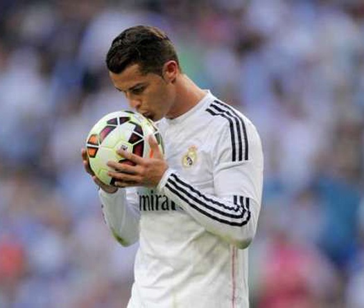 Người đại diện của Casillas: Ronaldo sắp chia tay Real